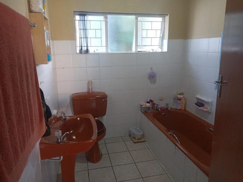 4 Bedroom Property for Sale in C Place Eastern Cape
